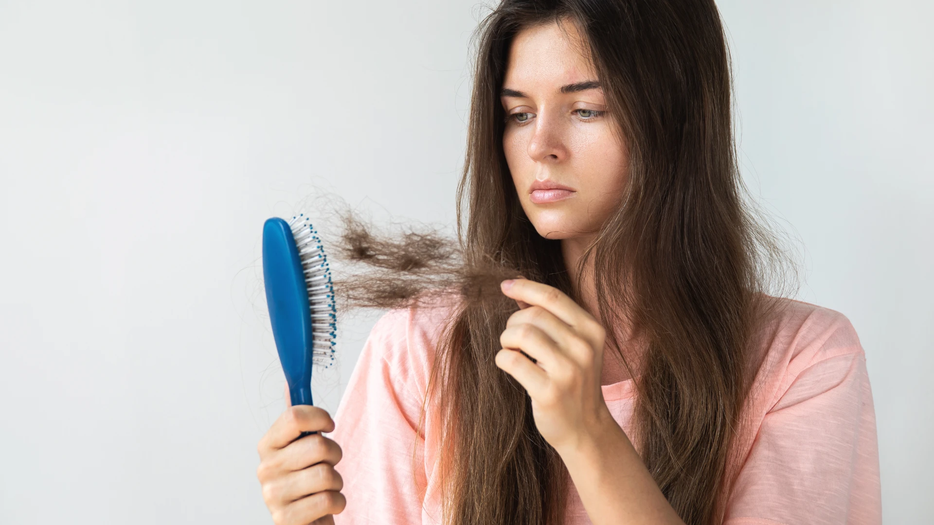 Descubre la mejor manera para prevenir la caída de cabello
